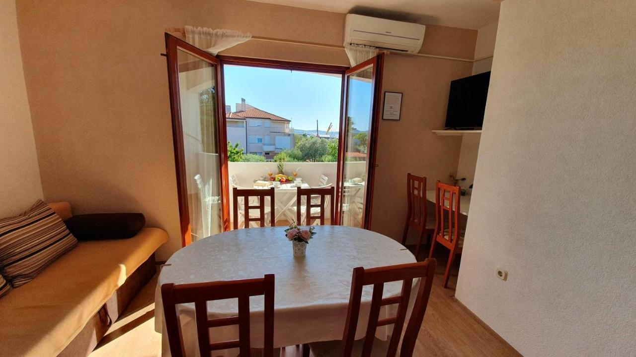 Sukošan Apartments Sime מראה חיצוני תמונה