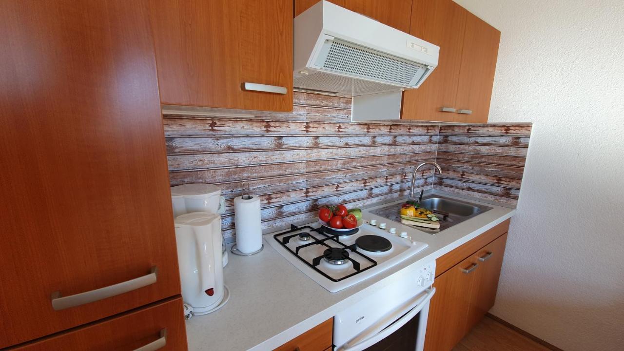 Sukošan Apartments Sime מראה חיצוני תמונה